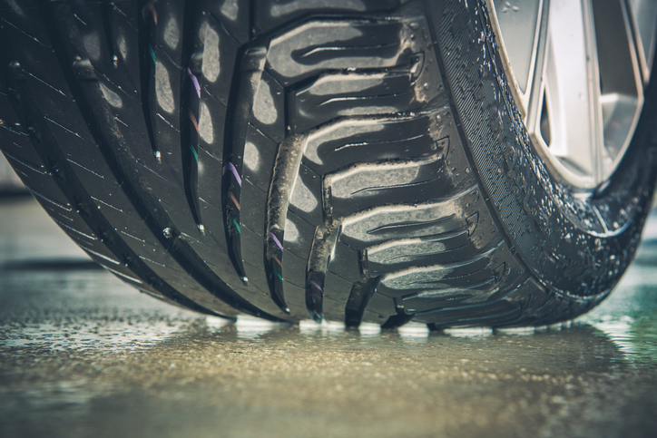 Understanding Tire Sizes and Types: Choosing the Right Tires for Your Vehicle and Driving Needs