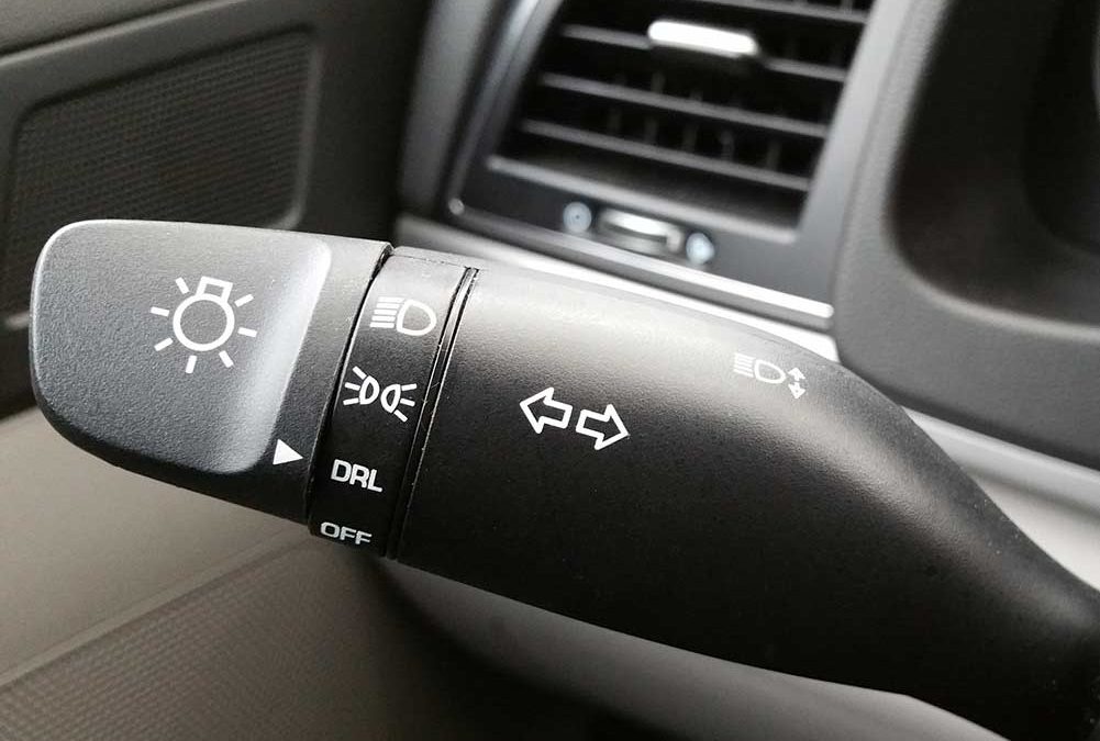 How Right Turns Keep You Safe